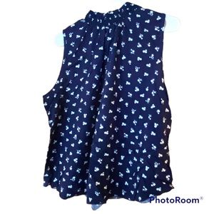 3X Navy w/ White Flowers Tank Top, Smock Neck Detail
